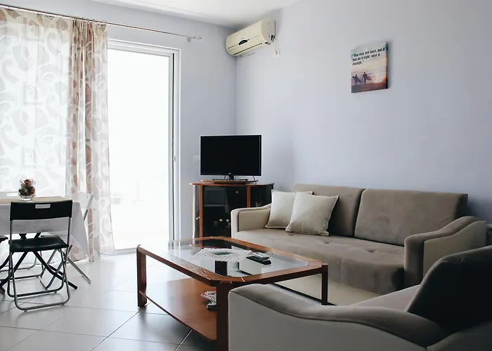 Elti Apartment