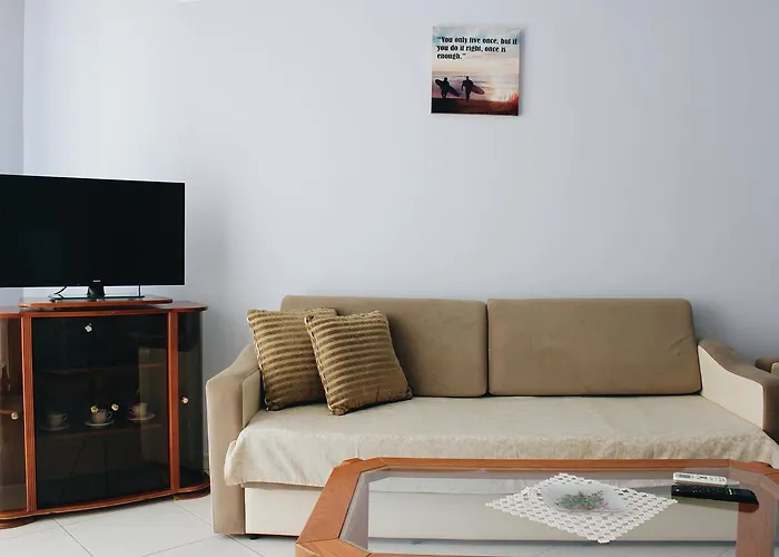 Elti Apartment *