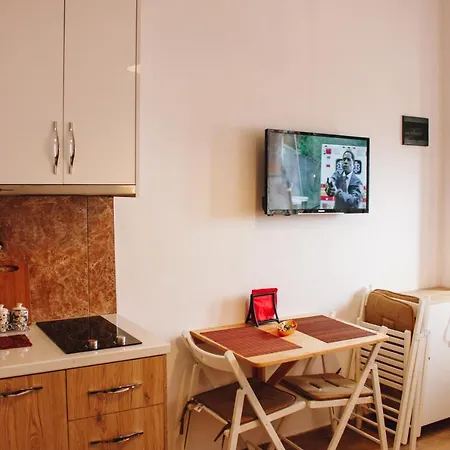 Apartment Elti *